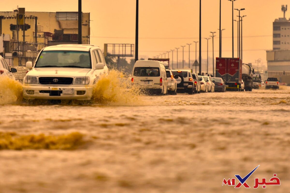 أمطار مكة والإنذار الأحمر