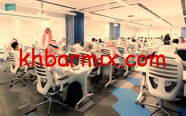 برنامج تأهيل خبراء المستقبل