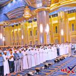 ترك صلاة الجماعة في بلد يدل على استحواذ الشيطان. صواب خطأ