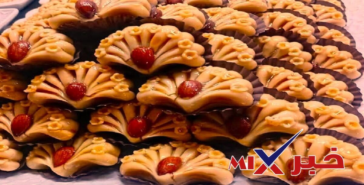 حلوى الطاووس المغربية باللوز