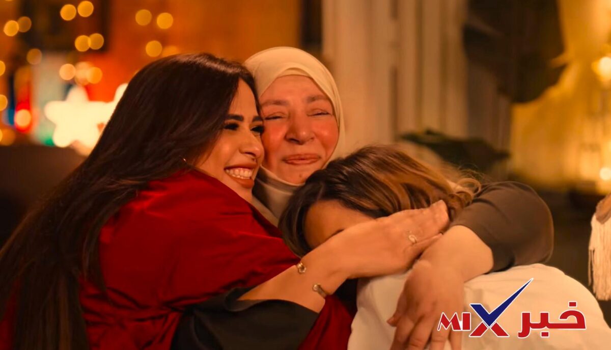 فودافون-إعلان-جديد-بمناسبة-شهر-رمضان-2026،-e1771481763754 شاهد اعلان ڤودافون رمضان ٢٠٢٦ : عودة أسطورية للنجمة عبلة كامل تشعل مشاعر الجمهور