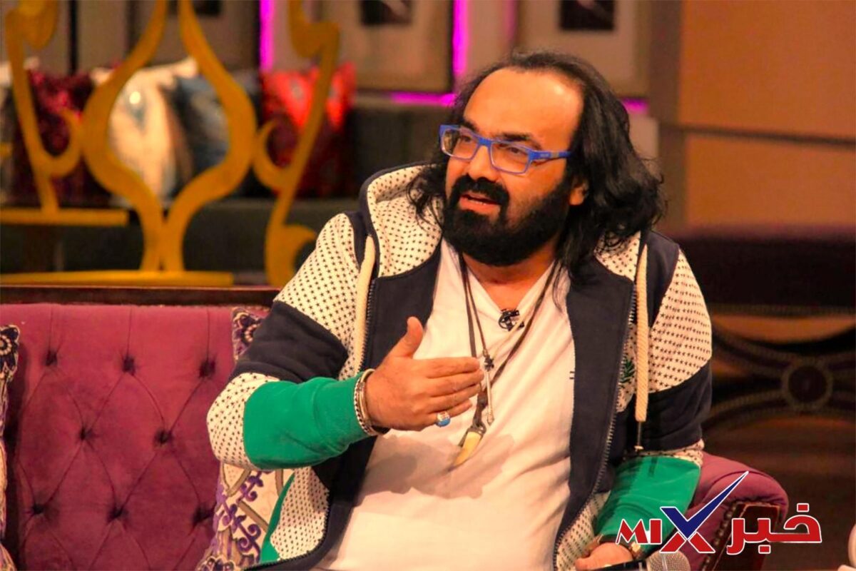 نادر أبو الليف والمذيعه